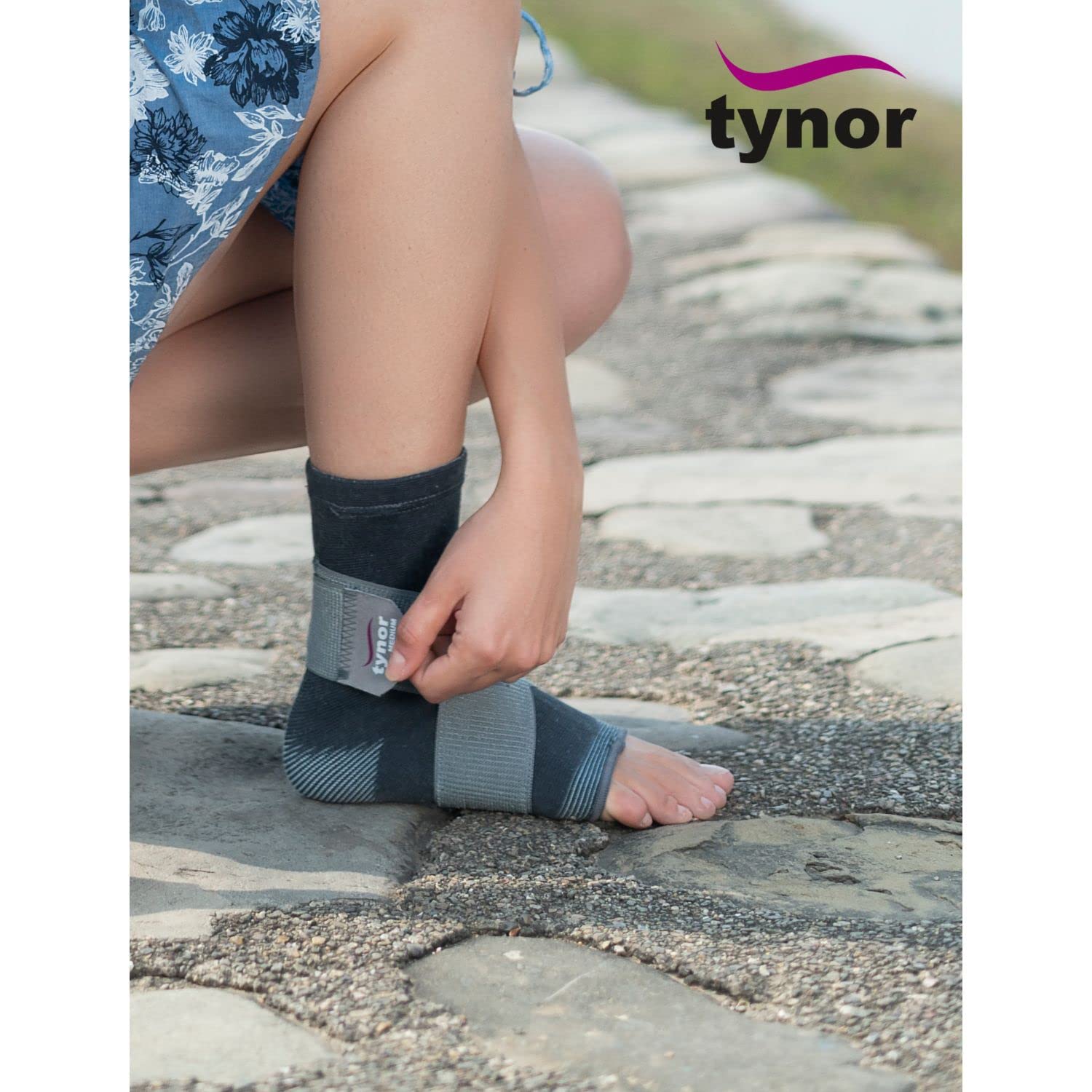 Tynor Ankle Binder Medium